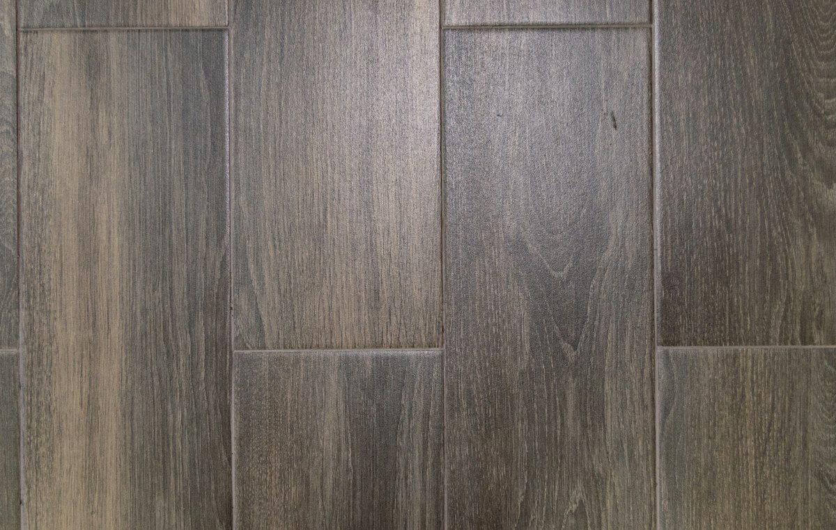Parquet ou stratifié : détail des lames de bois