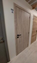 Porte intérieure 25