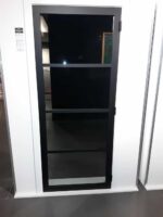 Porte vitrée 4