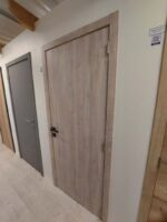 Porte intérieure 25