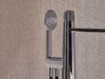 Robinetterie sur pied pour baignoire noir mat